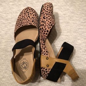 Hokus Pokus Cheetah Wedges, Size 9